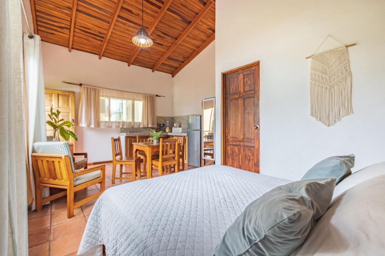 Ola Bonita Beachfront Apart Hotel Playa Hermosa  Extérieur photo