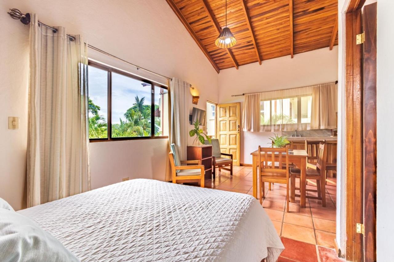 Ola Bonita Beachfront Apart Hotel Playa Hermosa  Extérieur photo