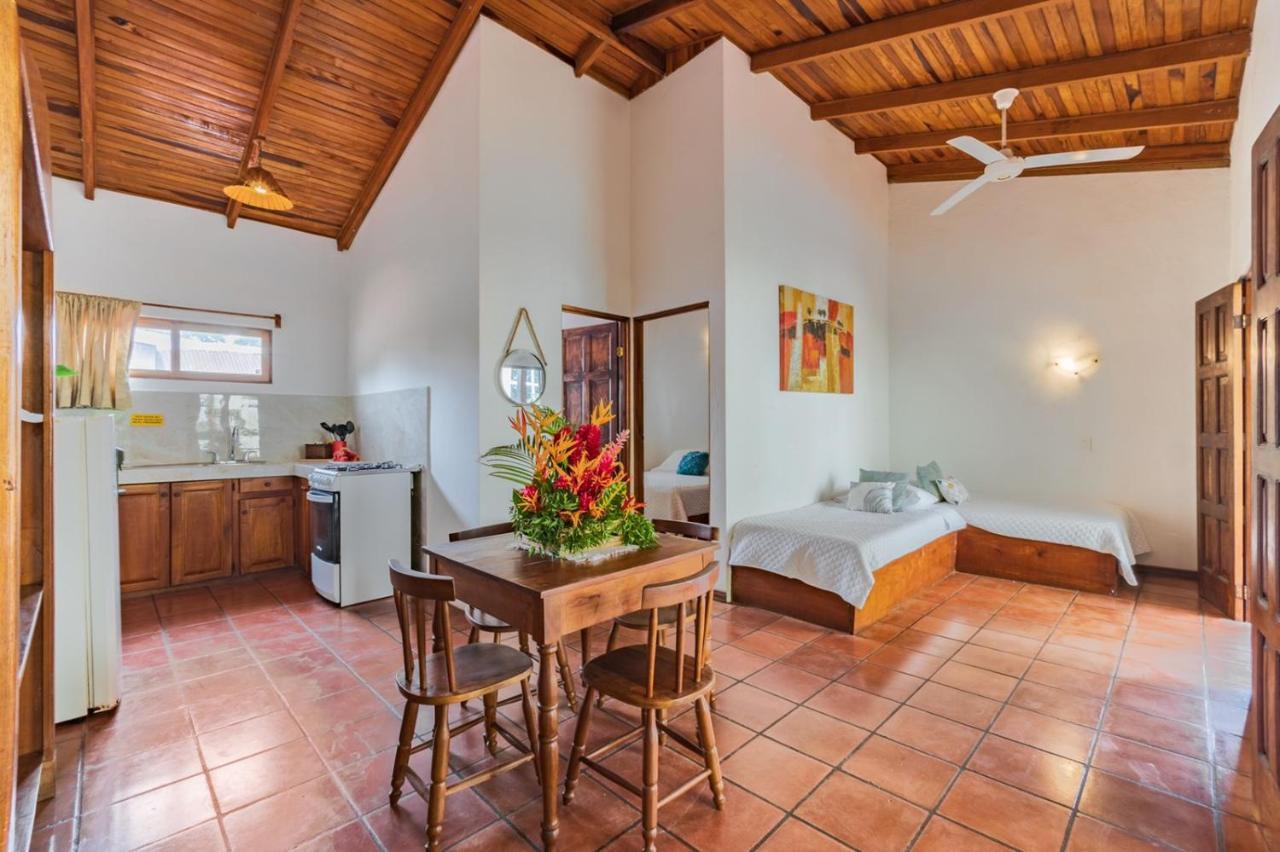 Ola Bonita Beachfront Apart Hotel Playa Hermosa  Extérieur photo